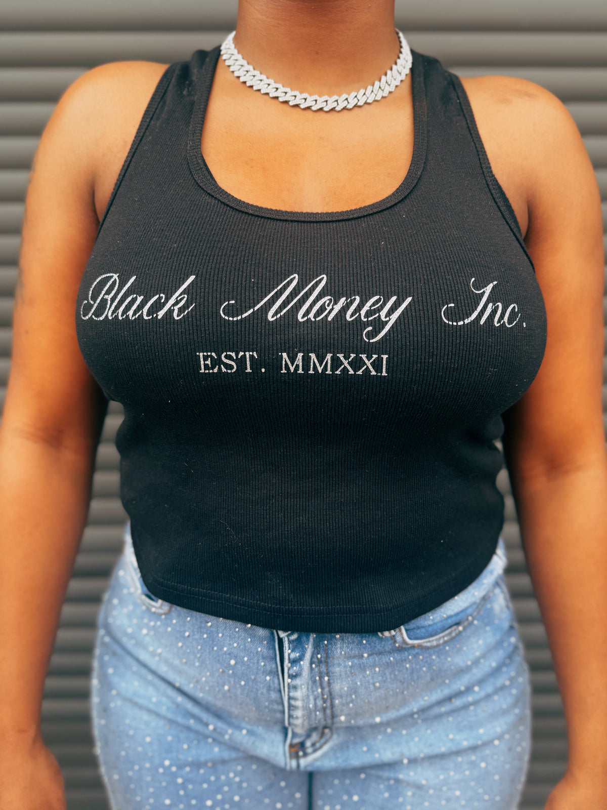 BMI Women's Cropped Tank Top - Black